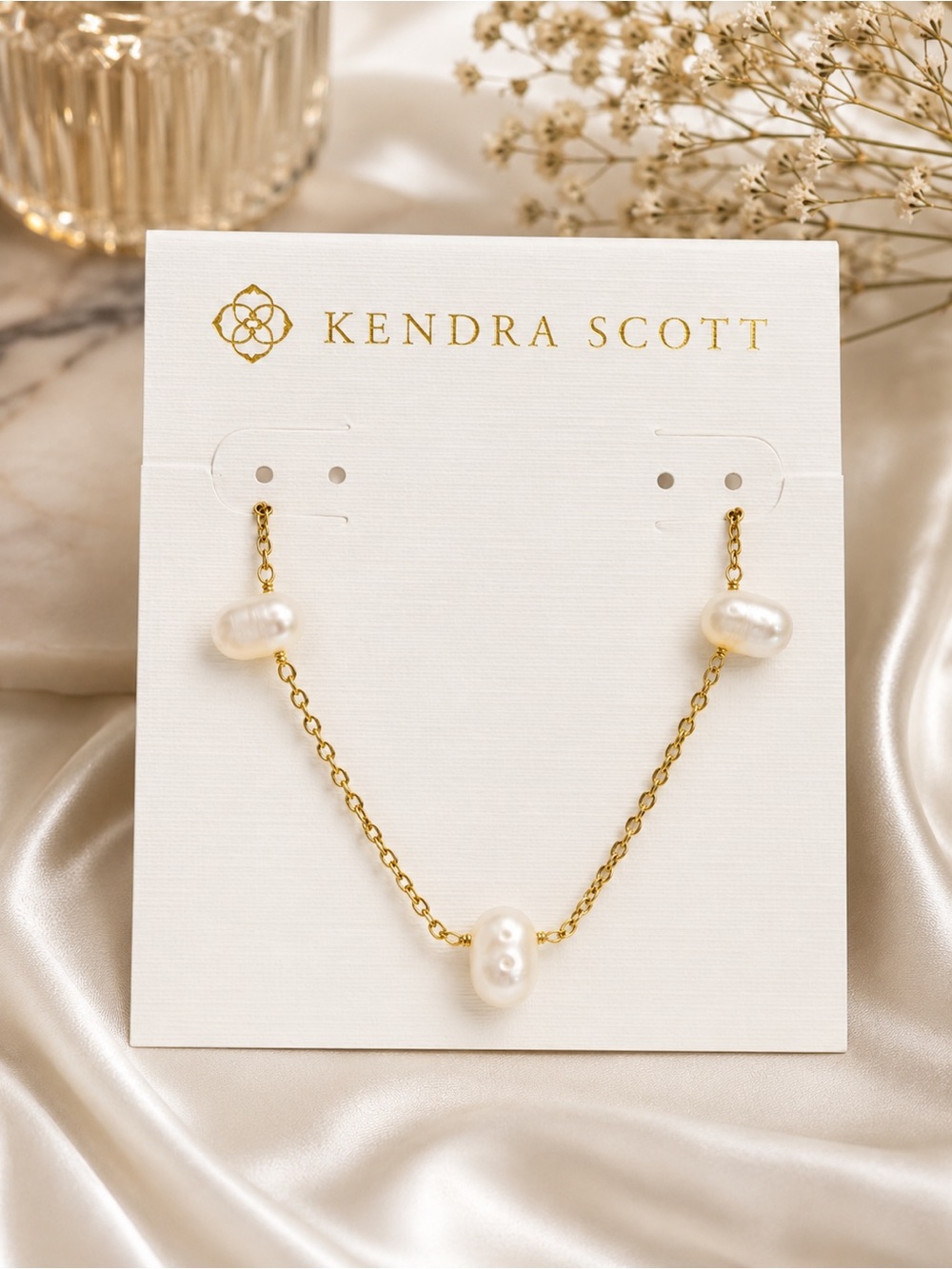 KENDRA SCOTT Leighton Gold Pearl Strand Necklace in Freshwater - Picture 5 of 6